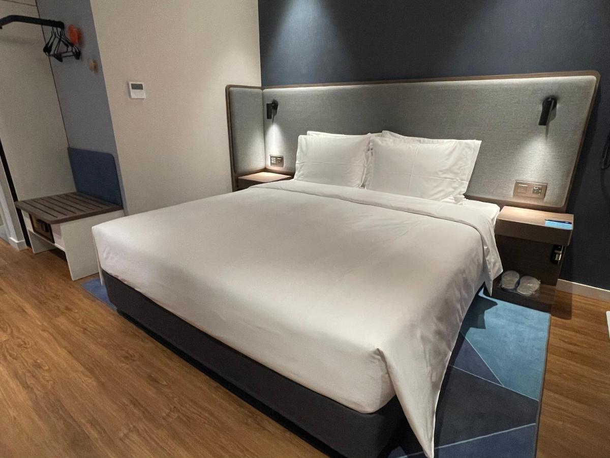 Holiday Inn Express Zhuhai Gongbei By Ihg Dış mekan fotoğraf